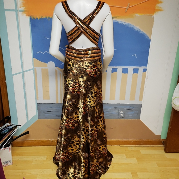 Leopard Evening dress - Picture 5 of 16